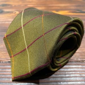 The Tie Bar Neck Tie